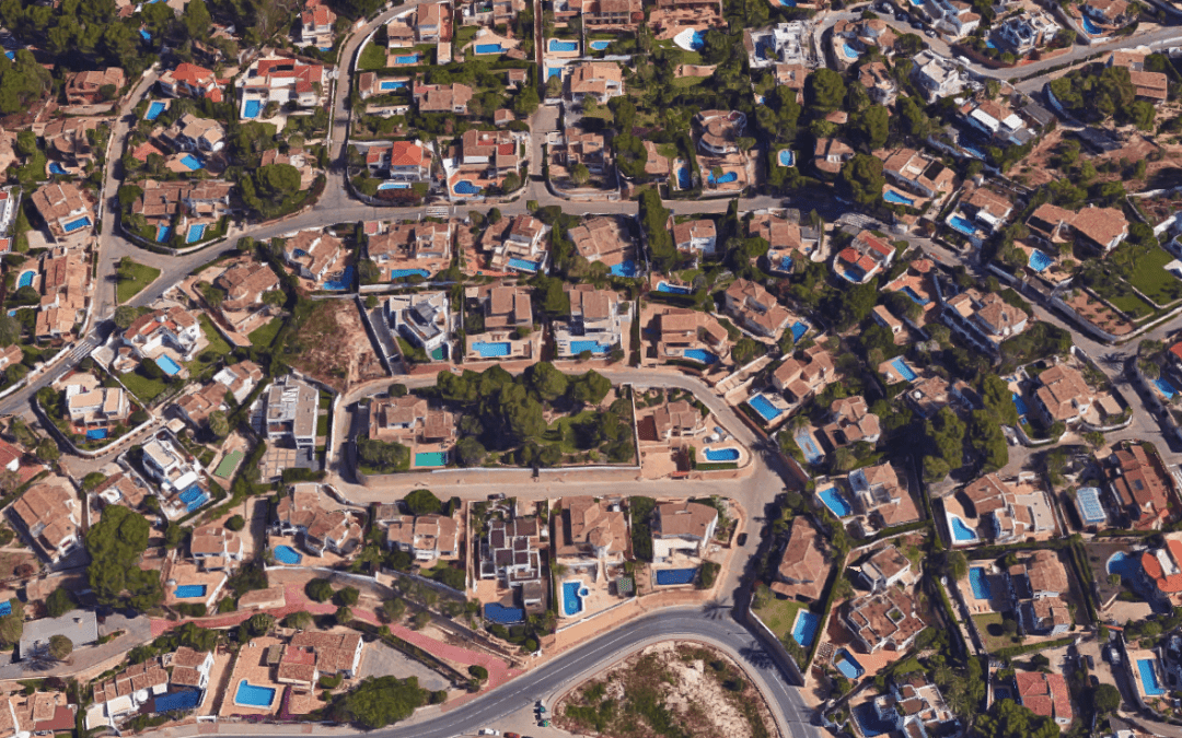 Vivienda con parcela o parcela con vivienda